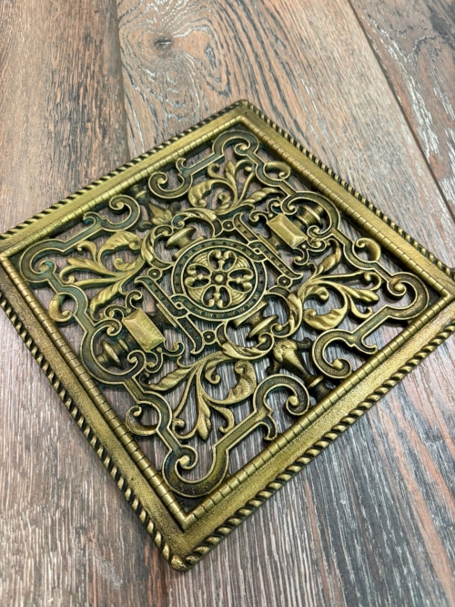 Каминная решетка 10 235 х 235